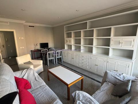 Piso de 75 m<sup style='color: #898ba2;'>2</sup> con 2 habitaciones y 1 baños en R66.