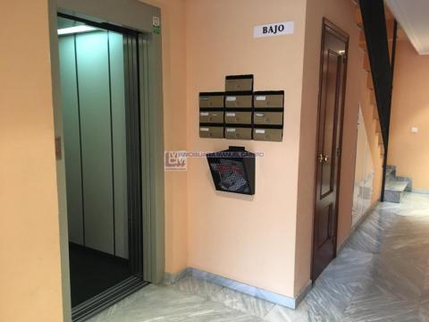 Apartamento de 70 m<sup style='color: #898ba2;'>2</sup> con 2 habitaciones y 1 baños en Cáceres.