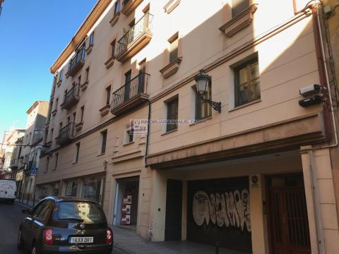 PISO EN EL CENTRO