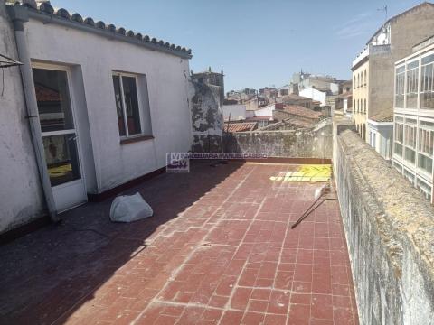 ATICO EN EL CENTRO PARA REFORMAR